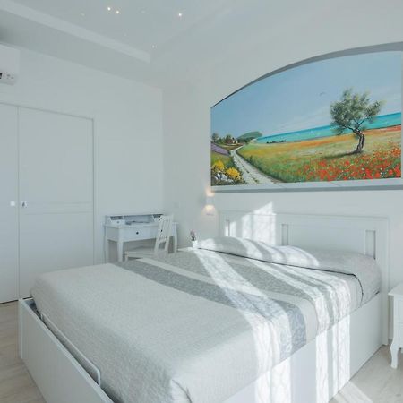 Mare Di Stelle Bed & Breakfast Сироло Екстериор снимка