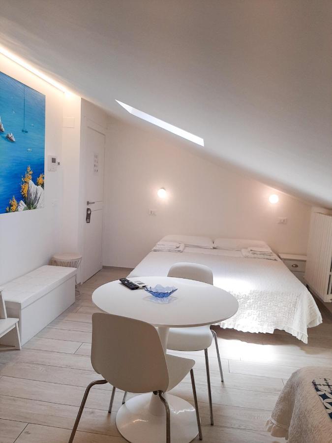 Mare Di Stelle Bed & Breakfast Сироло Екстериор снимка