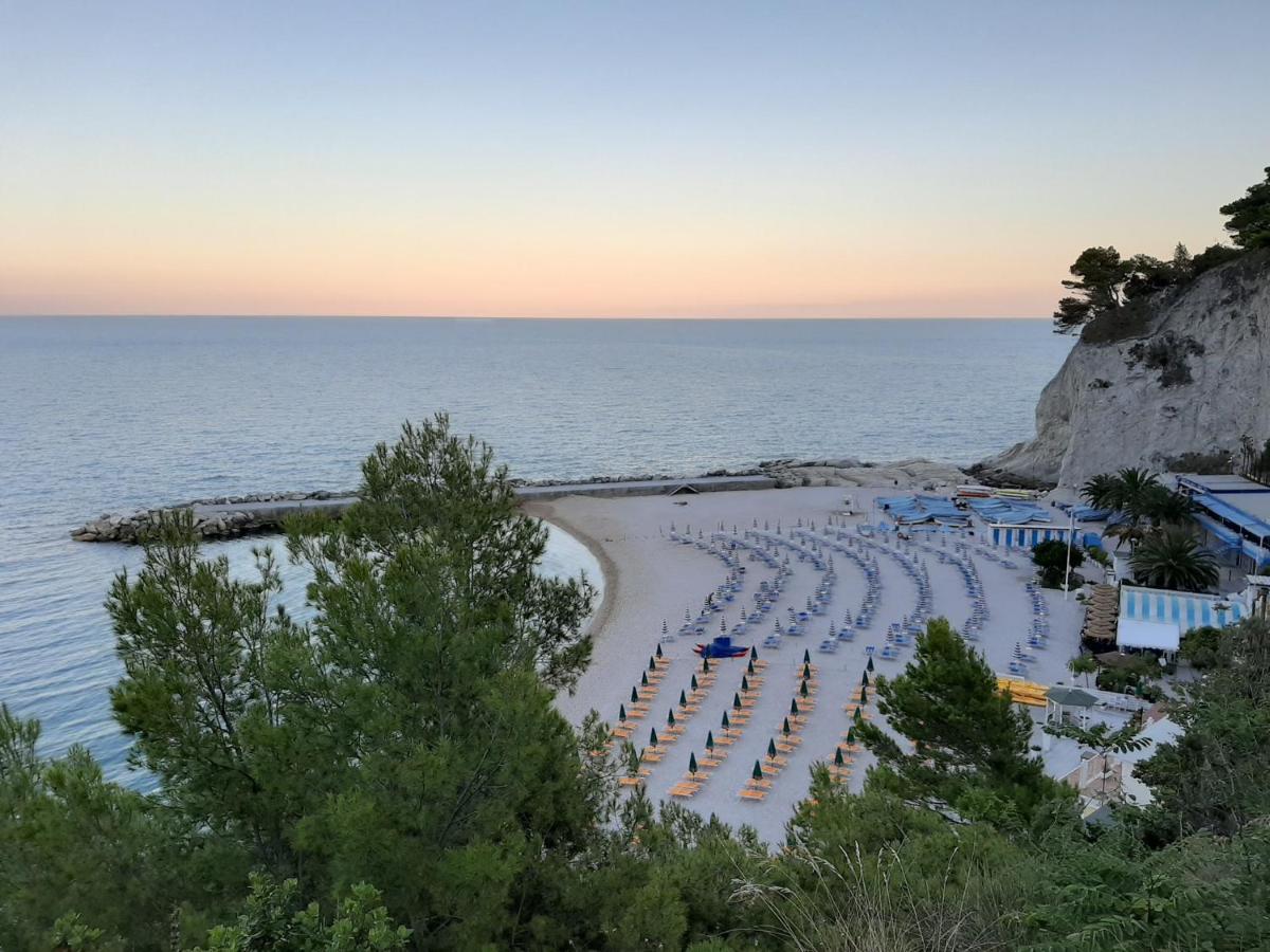 Mare Di Stelle Bed & Breakfast Сироло Екстериор снимка