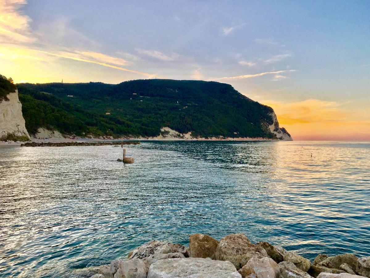 Mare Di Stelle Bed & Breakfast Сироло Екстериор снимка